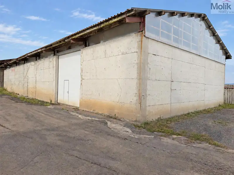 Pronájem skladového prostoru 400 m², Hrobčice – náhled fotky 1