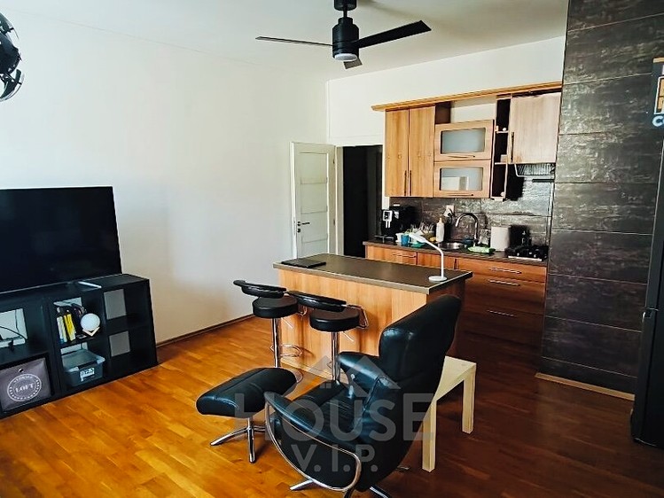 Квартира 1+1 на продаж, 48 м² (2 з 11)