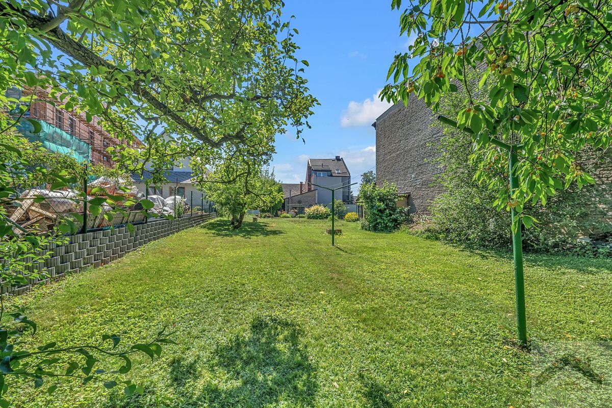 Prodej rodinného domu 150 m², pozemek 894 m² – fotografie 3