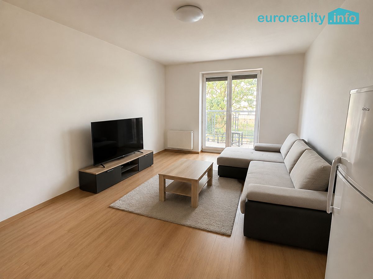 Prodej bytu 1+kk 40 m² – fotografie 2