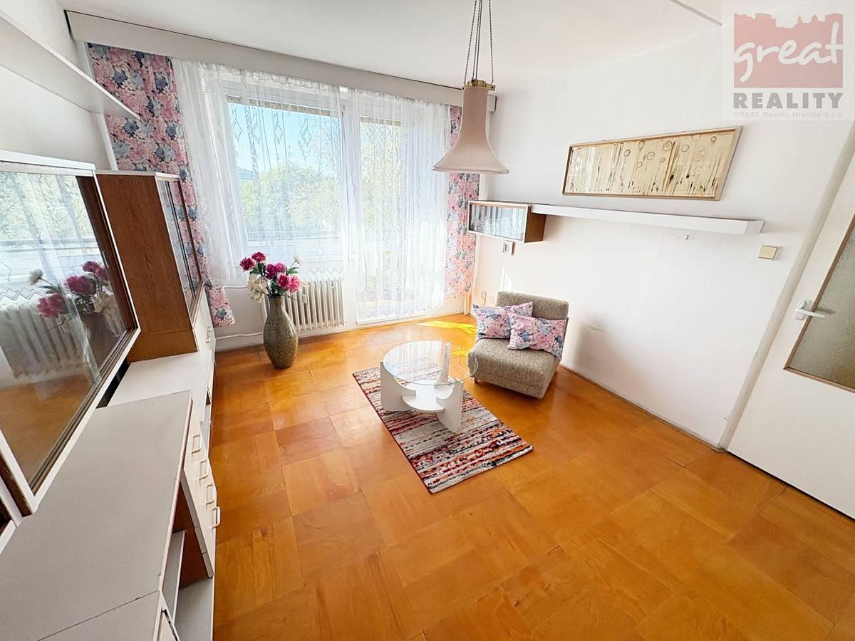 Pronájem bytu 1+1 32 m² – fotografie 4