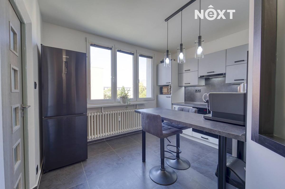 Pronájem bytu 3+1 69 m² – fotografie 4