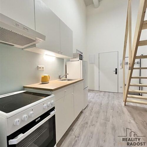 Pronájem bytu 2+1 40 m²