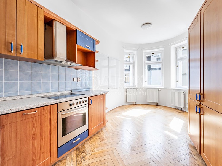 Комерційне приміщення в оренду, 184 м² (12 з 26)