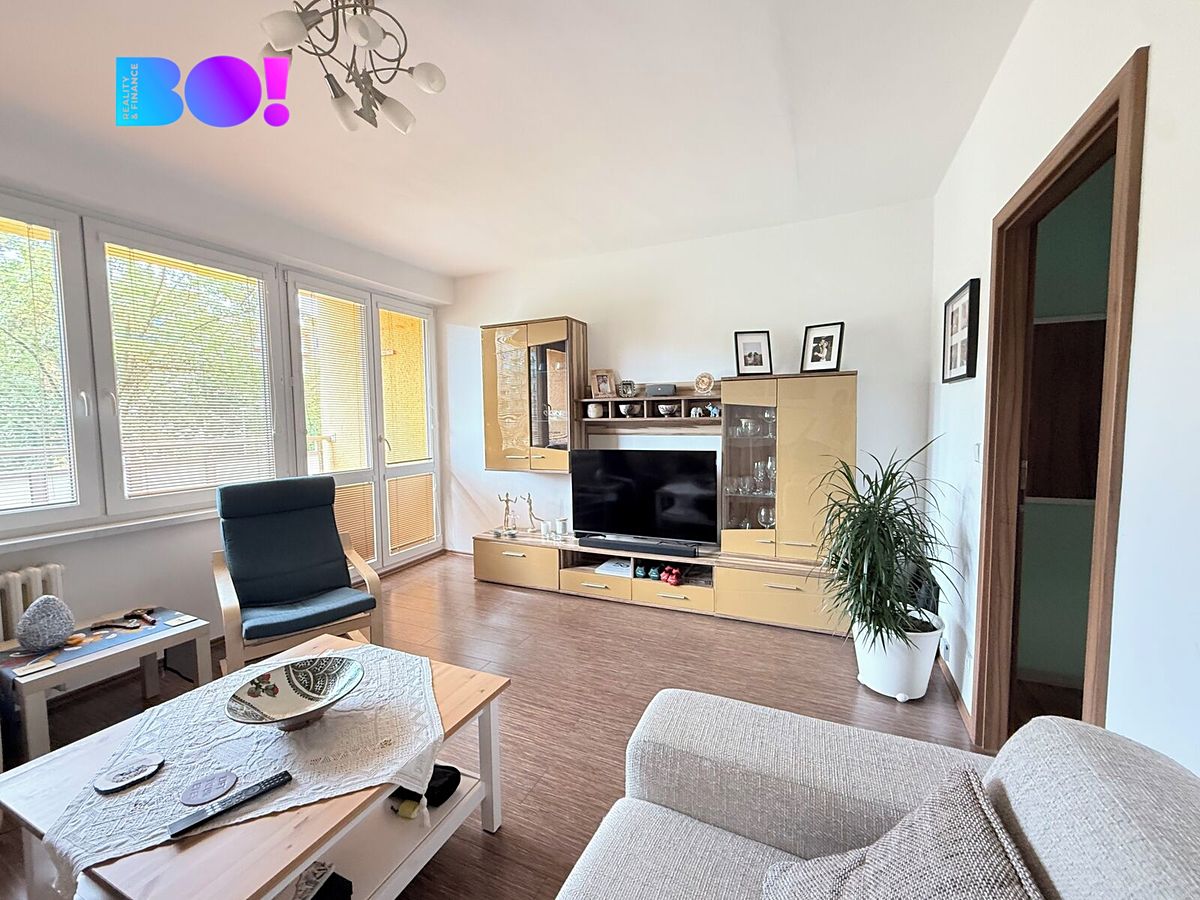 Pronájem bytu 3+1 64 m² – fotografie 2