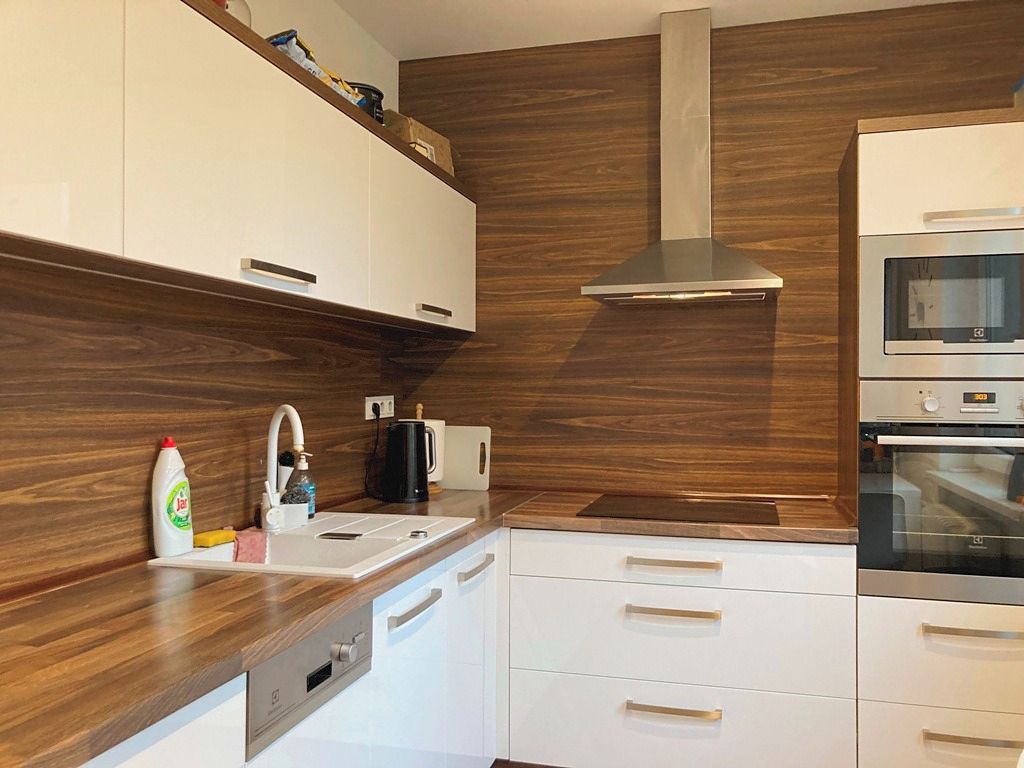 Pronájem bytu 2+1 54 m² – fotografie 3