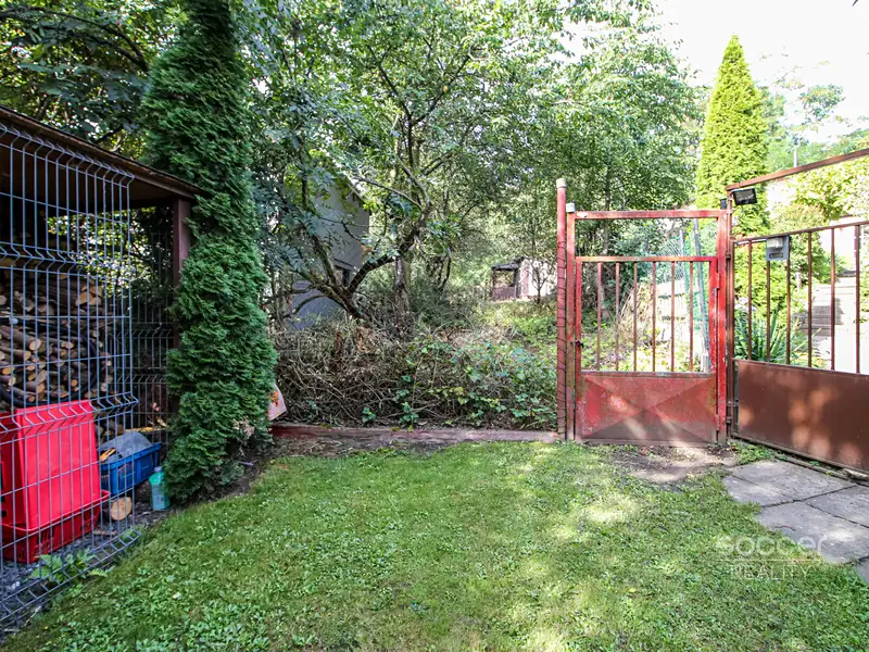 Prodej zahrady 644 m², Praha – náhled fotky 2