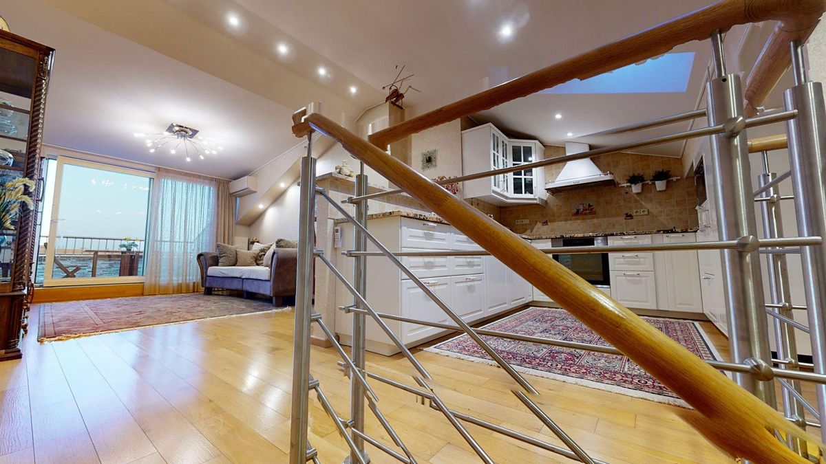 Pronájem bytu 3+kk 119 m²