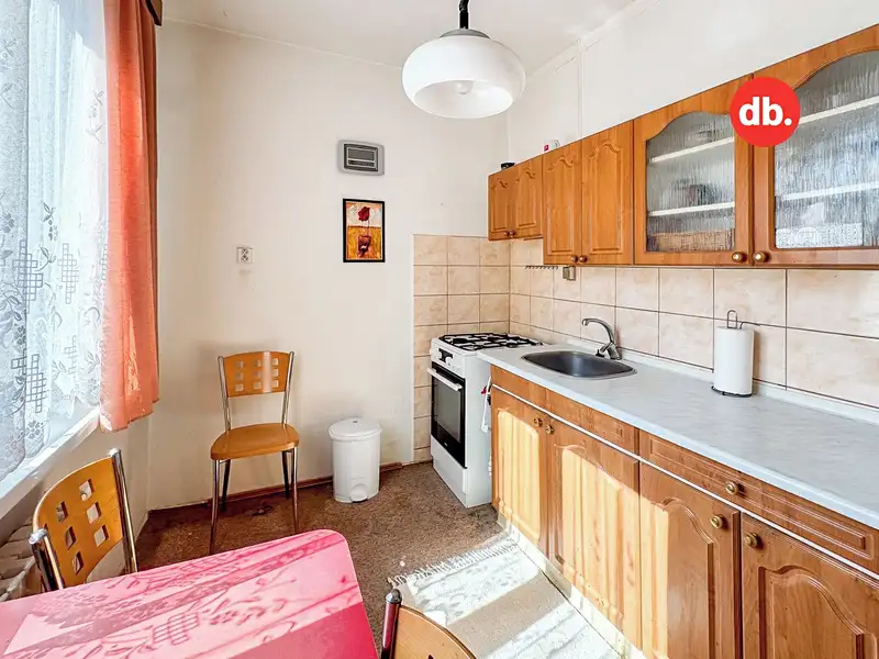Prodej bytu 2+1 54 m², Nová Role – náhled fotky 2