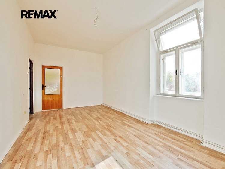 Pronájem bytu 2+1, 66 m² (5 z 11)