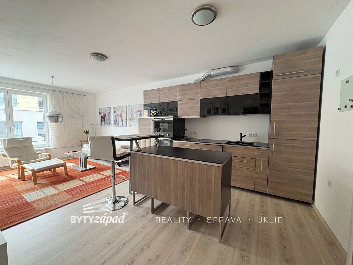 Pronájem bytu 2+kk 53 m²