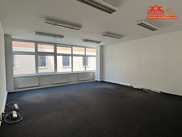 Комерційне приміщення в оренду, 40 м² (9 з 22)