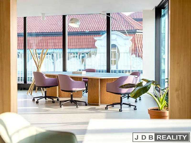 Pronájem kanceláře 35 m², Praha – náhled fotky 2