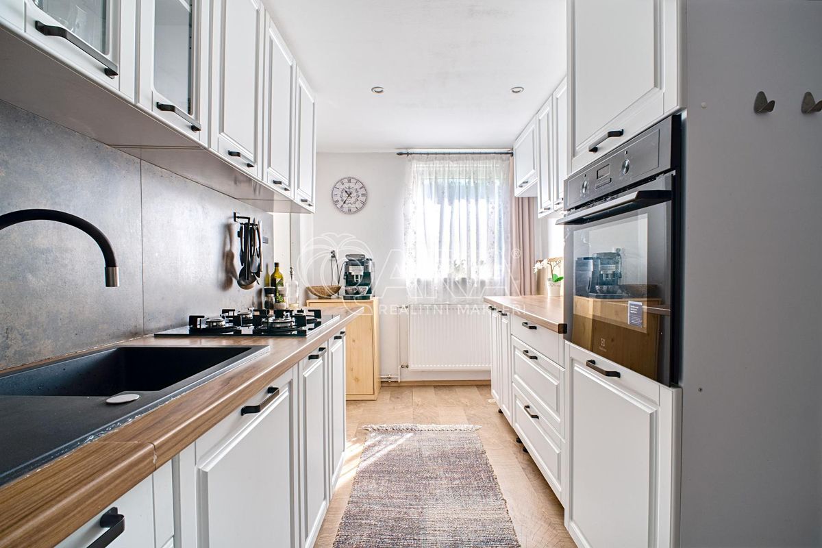 Prodej rodinného domu 105 m², pozemek 747 m²