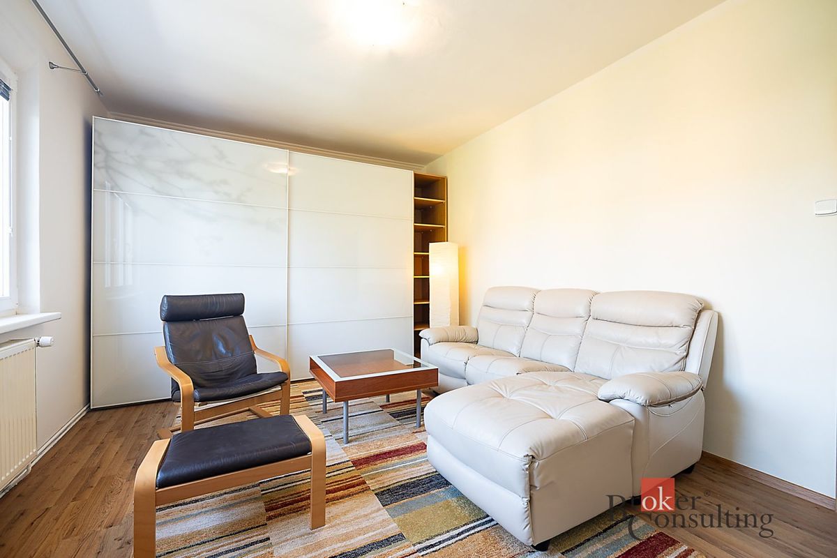 Pronájem bytu 3+1 78 m² – fotografie 3