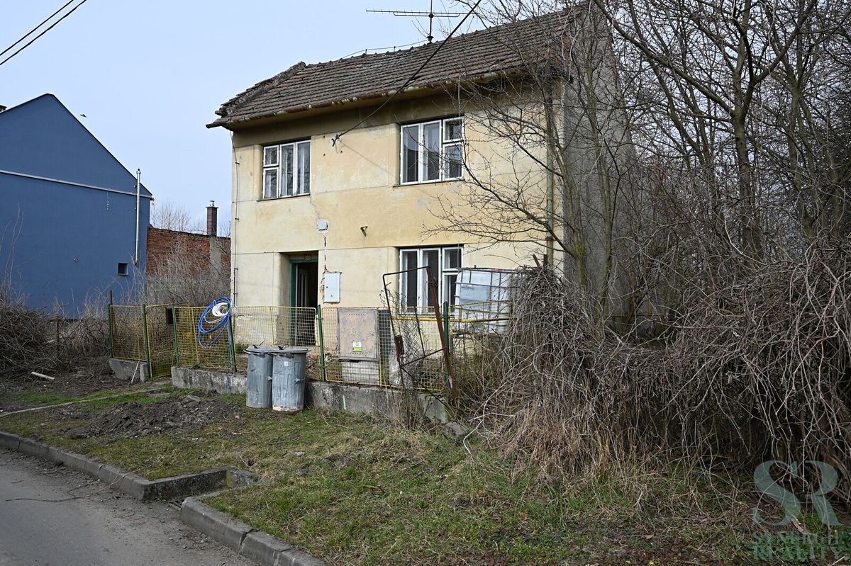 Prodej rodinného domu 95 m², pozemek 213 m² – fotografie 2