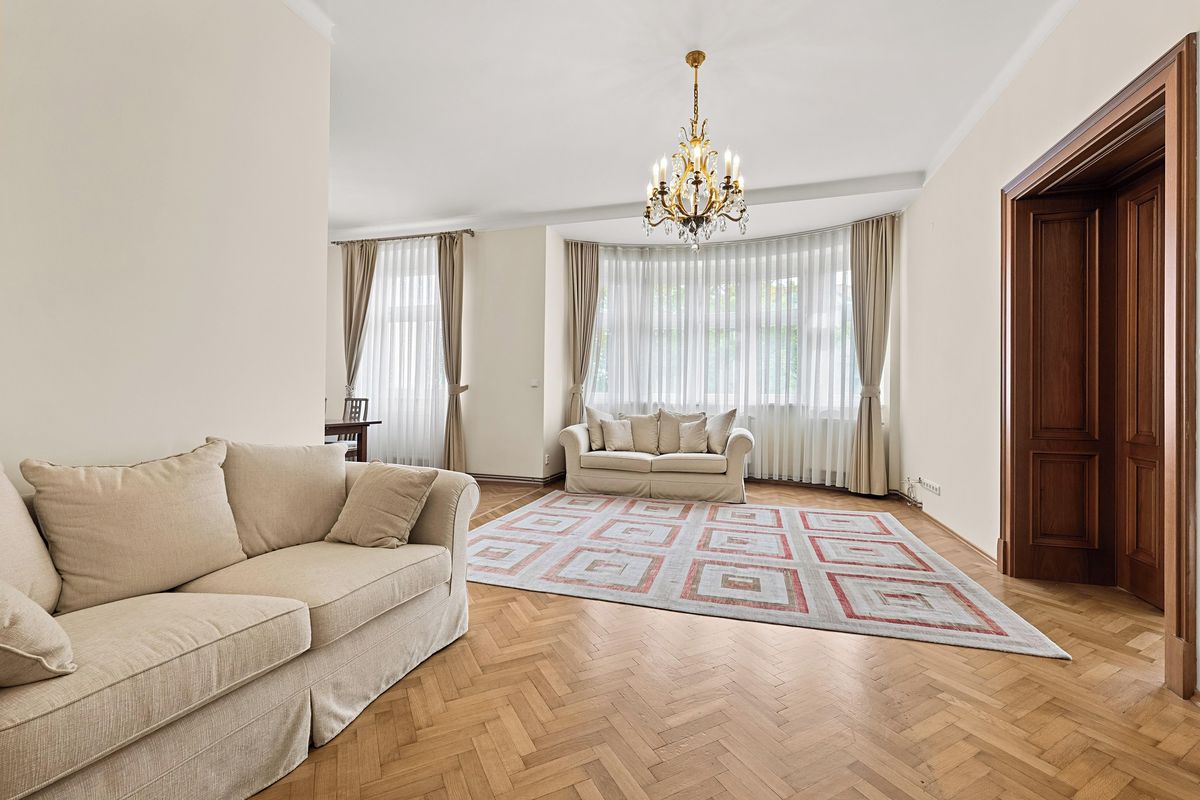 Pronájem bytu 3+kk 110 m² – fotografie 5