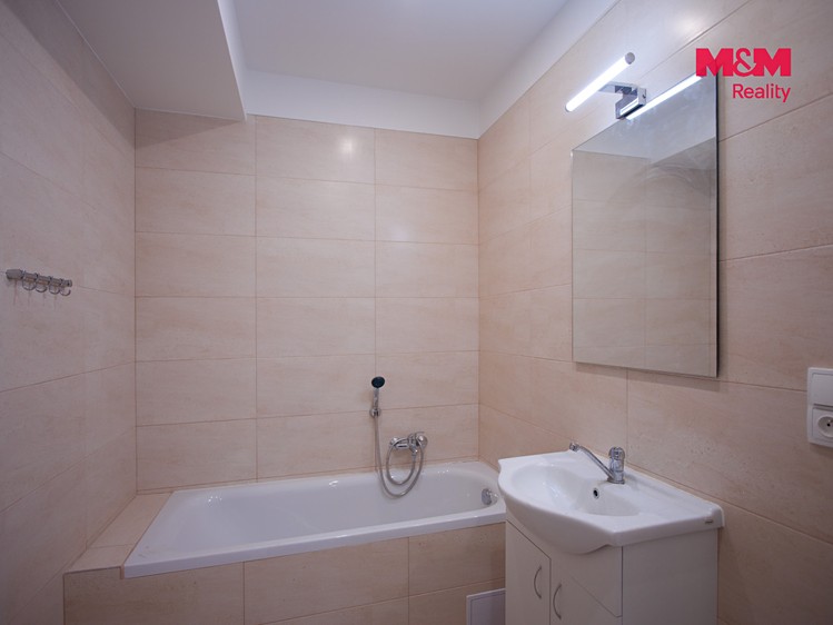 Квартира 4+1 в оренду, 105 м² (6 з 11)