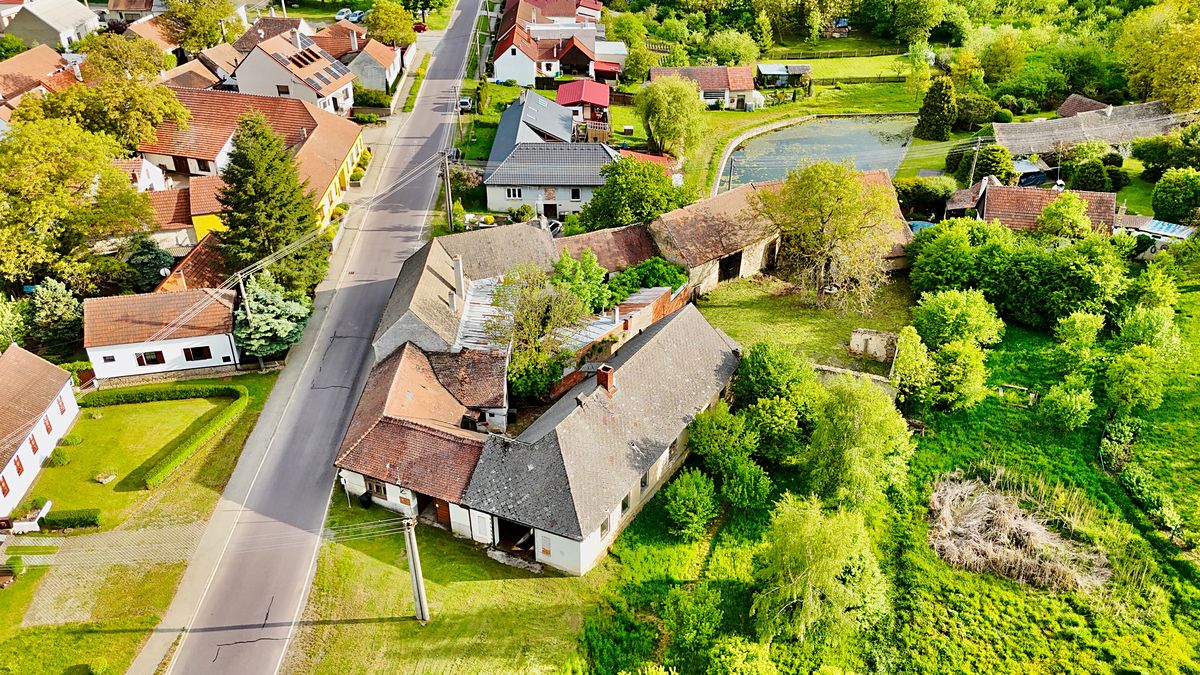 Prodej zemědělské usedlosti 310 m², pozemek 1193 m² – fotografie 3