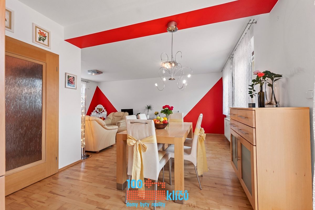 Prodej rodinného domu 186 m², pozemek 344 m² – fotografie 5