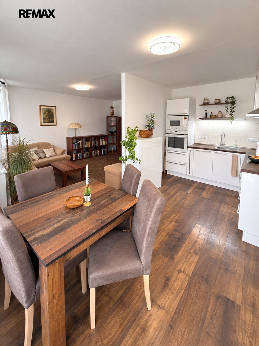 Prodej bytu 3+kk 72 m², Mělník – fotka 1 z 3