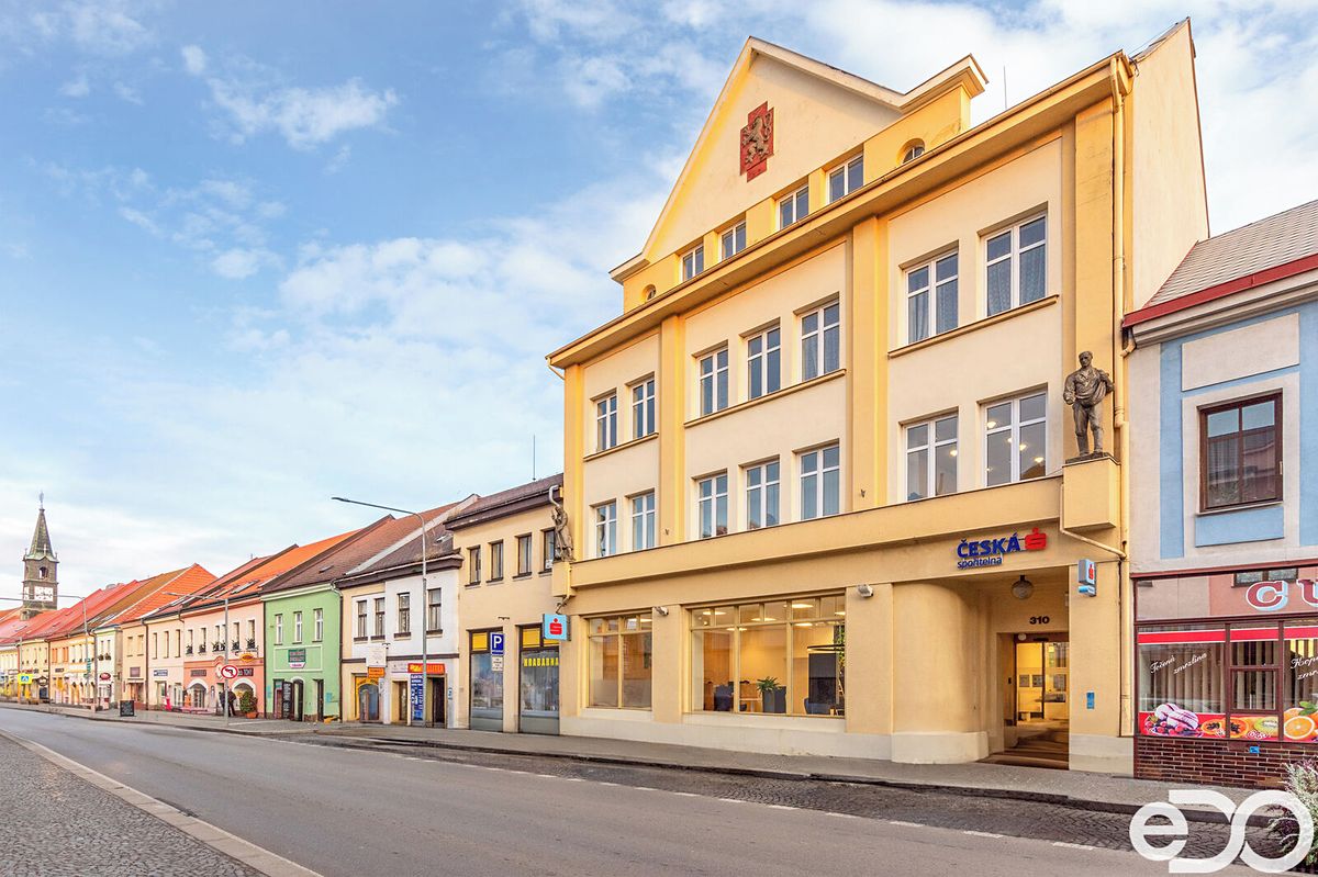 Pronájem bytu 3+kk 99 m²