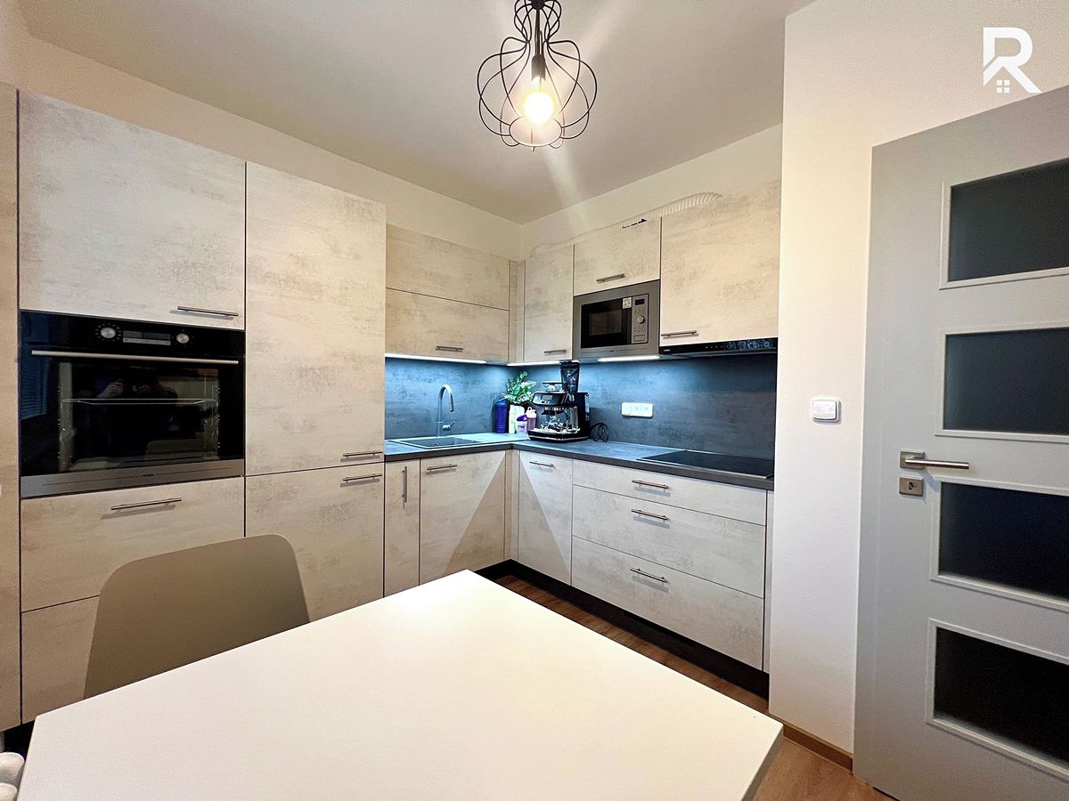 Pronájem bytu 1+1 33 m²