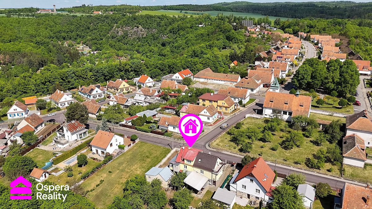 Prodej rodinného domu 140 m², pozemek 571 m² – fotografie 3