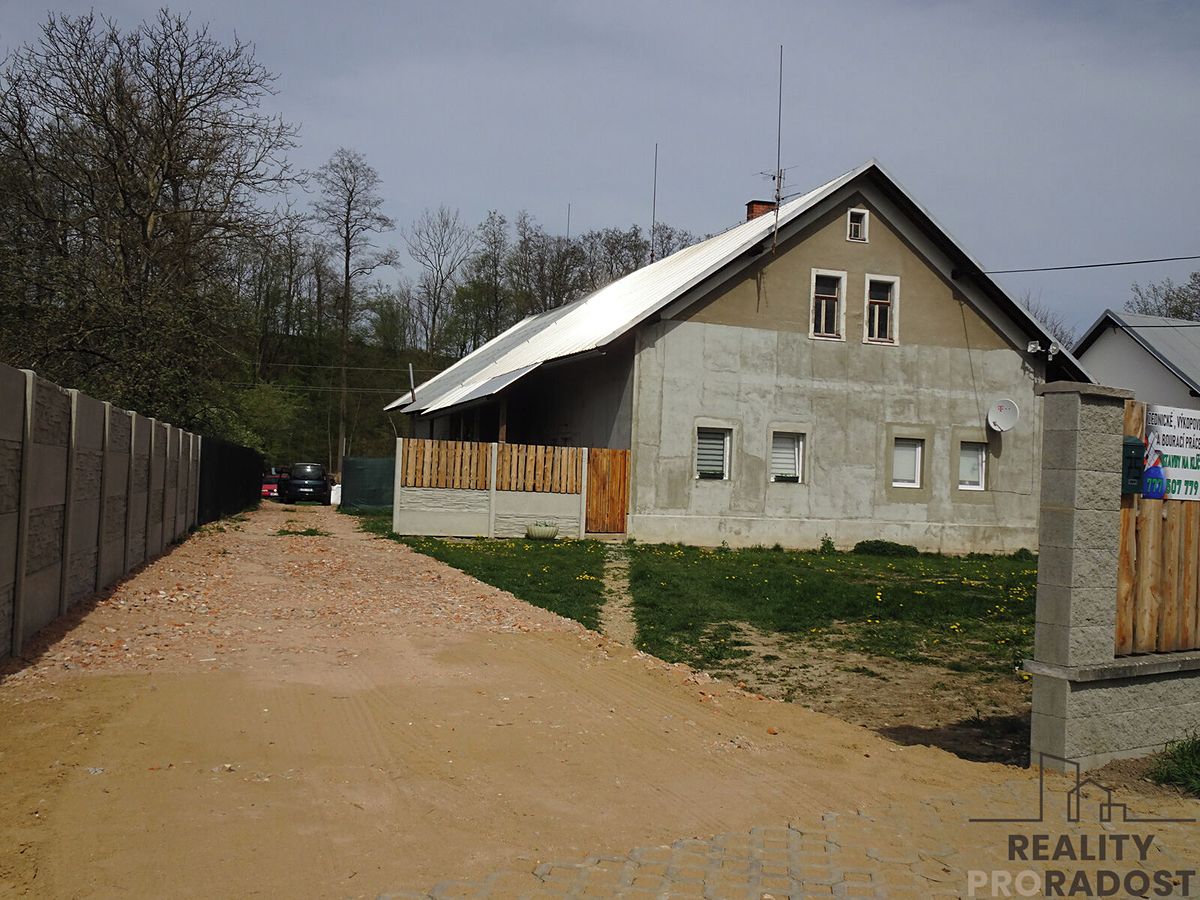 Prodej vícegeneračního domu 500 m², pozemek 4073 m²