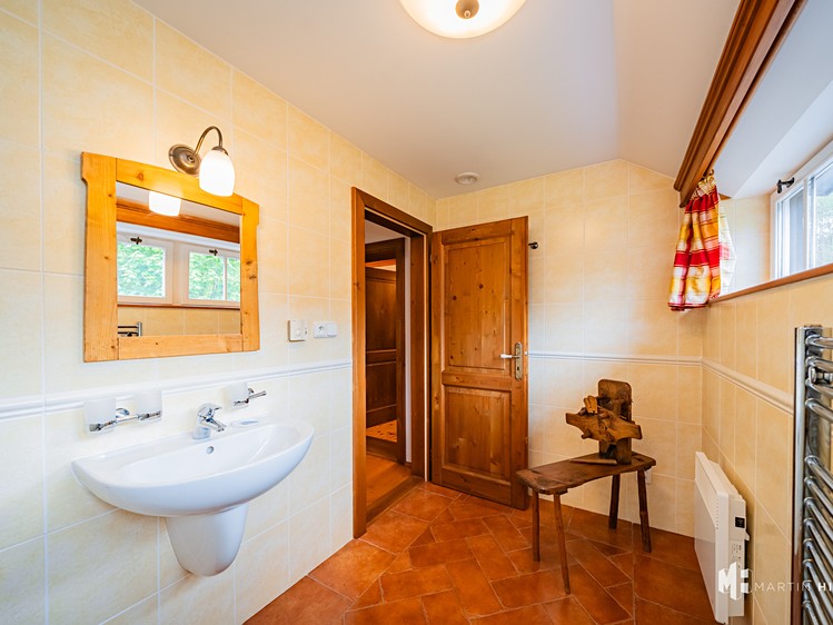Prodej domu, 189 m² (44 z 65)