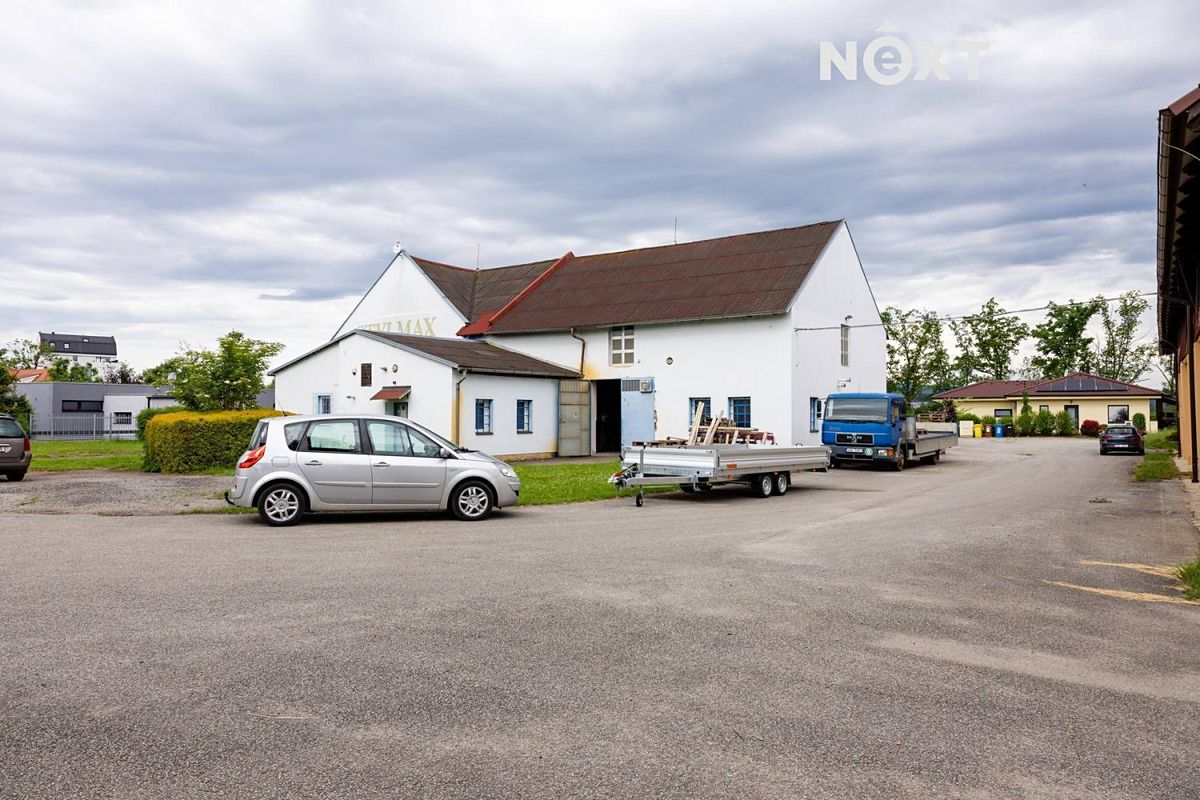 Pronájem výrobní haly, prostoru 50 m² – fotografie 2