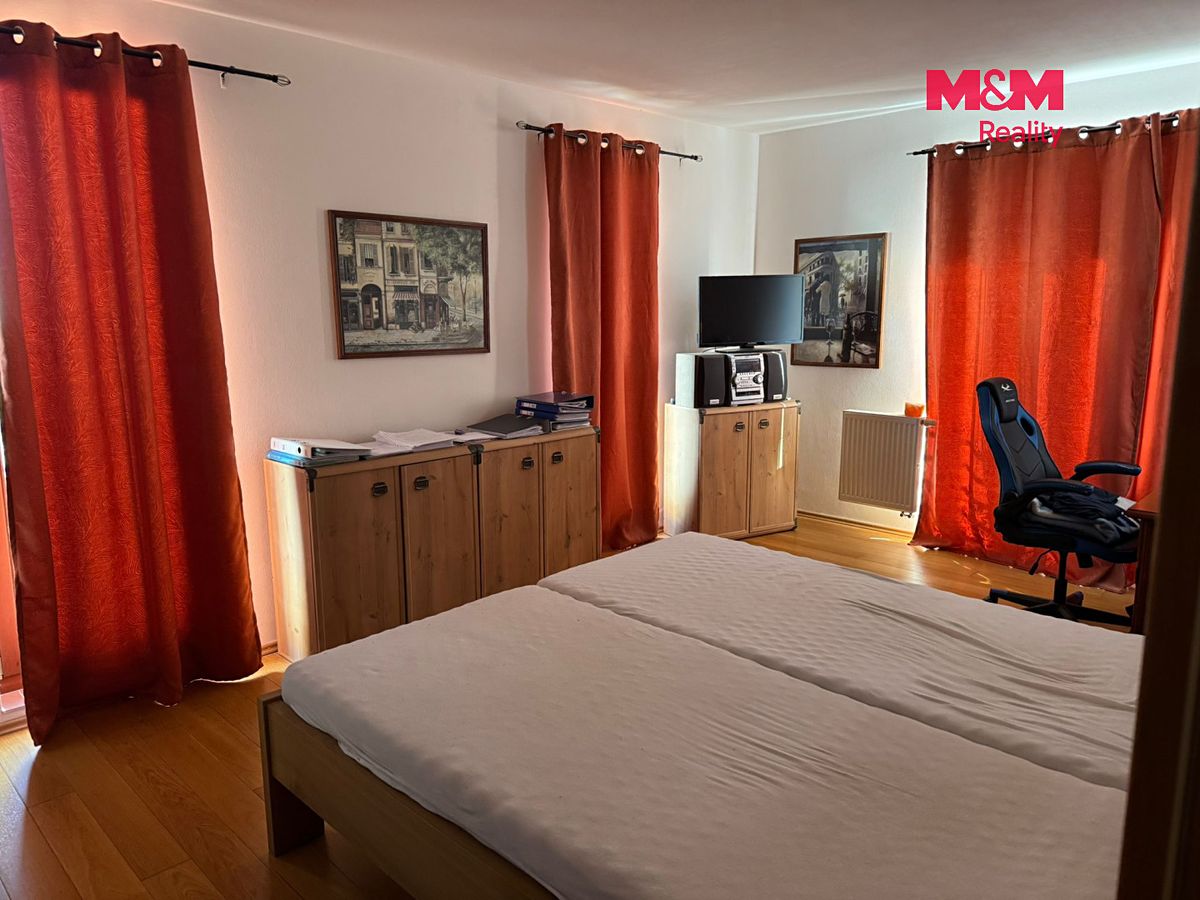 Pronájem bytu 4+kk 95 m² – fotografie 4