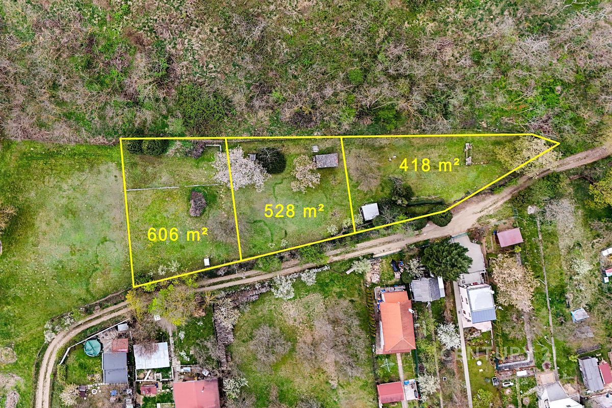 Prodej zahrady 1552 m²