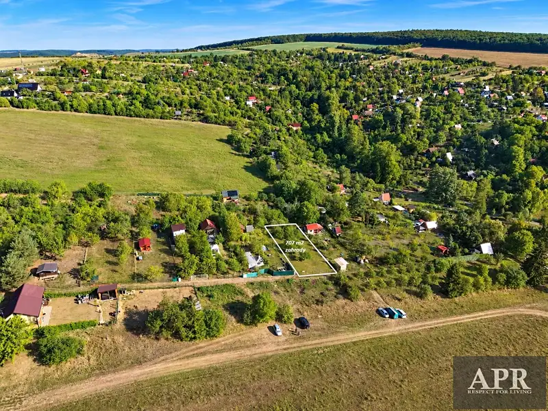 Prodej zahrady 707 m², Uherský Brod – náhled fotky 1