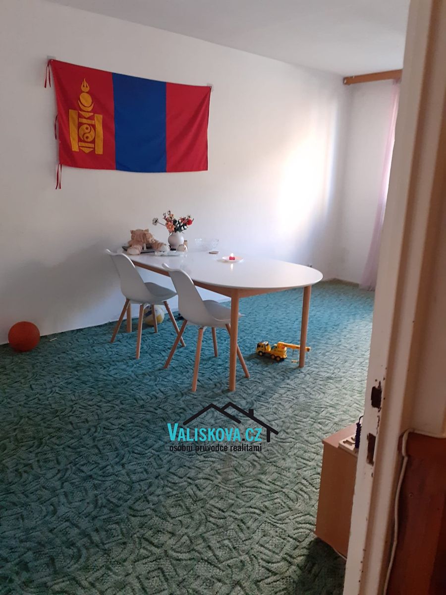 Pronájem bytu 3+1 75 m² – fotografie 3