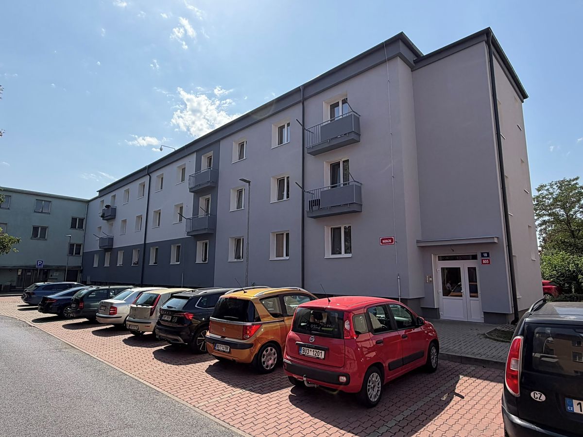 Pronájem bytu 1+kk 38 m²