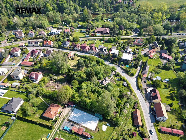 Prodej pozemku, 956 m² (16 z 25)