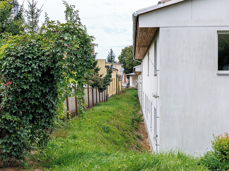 Комерційне приміщення на продаж, 1 813 м² (50 з 70)
