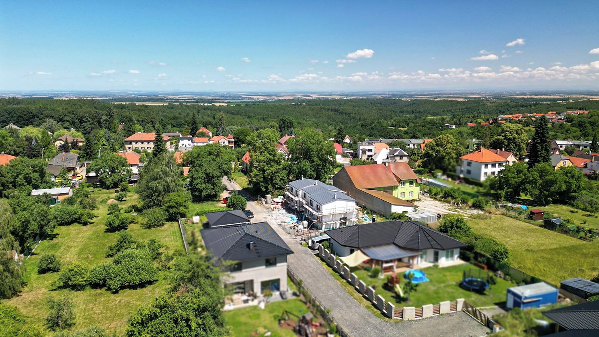 Prodej rodinného domu 102 m², pozemek 238 m² – fotografie 2