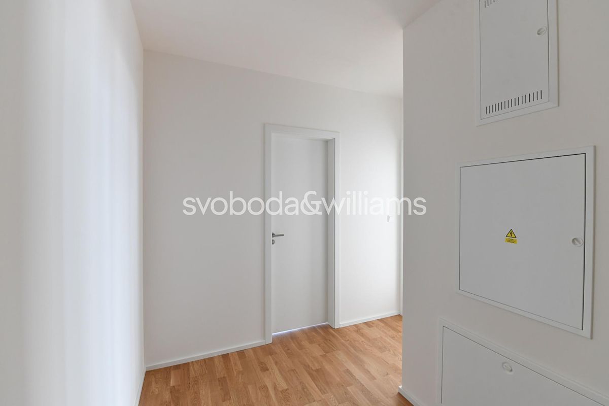 Prodej bytu 1+kk 45 m² – fotografie 4