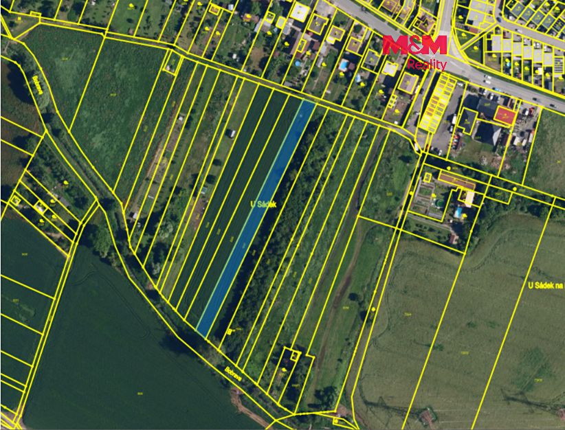 Prodej pole 1825 m²