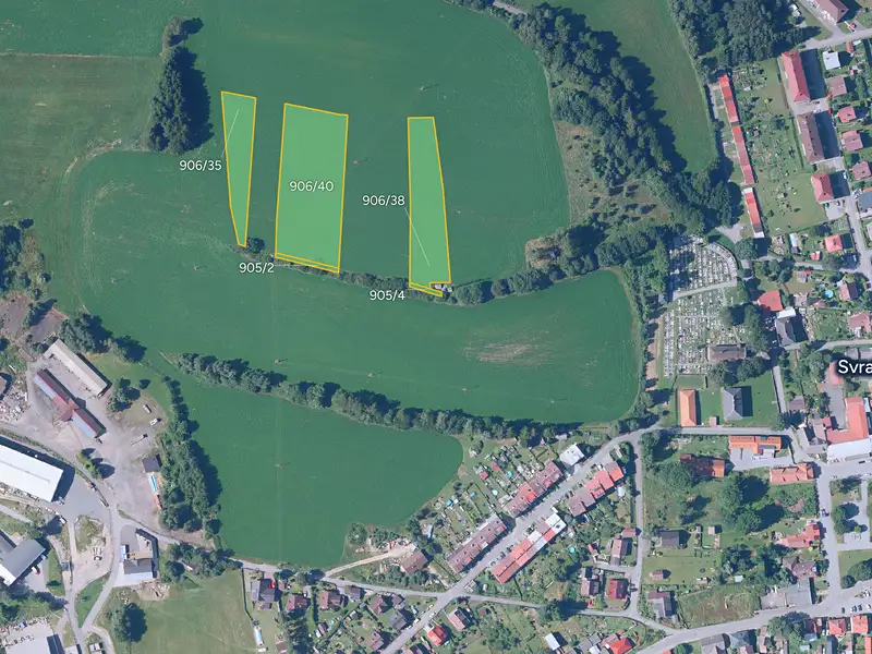 Prodej pole 10657 m², Svratka – náhled fotky 1