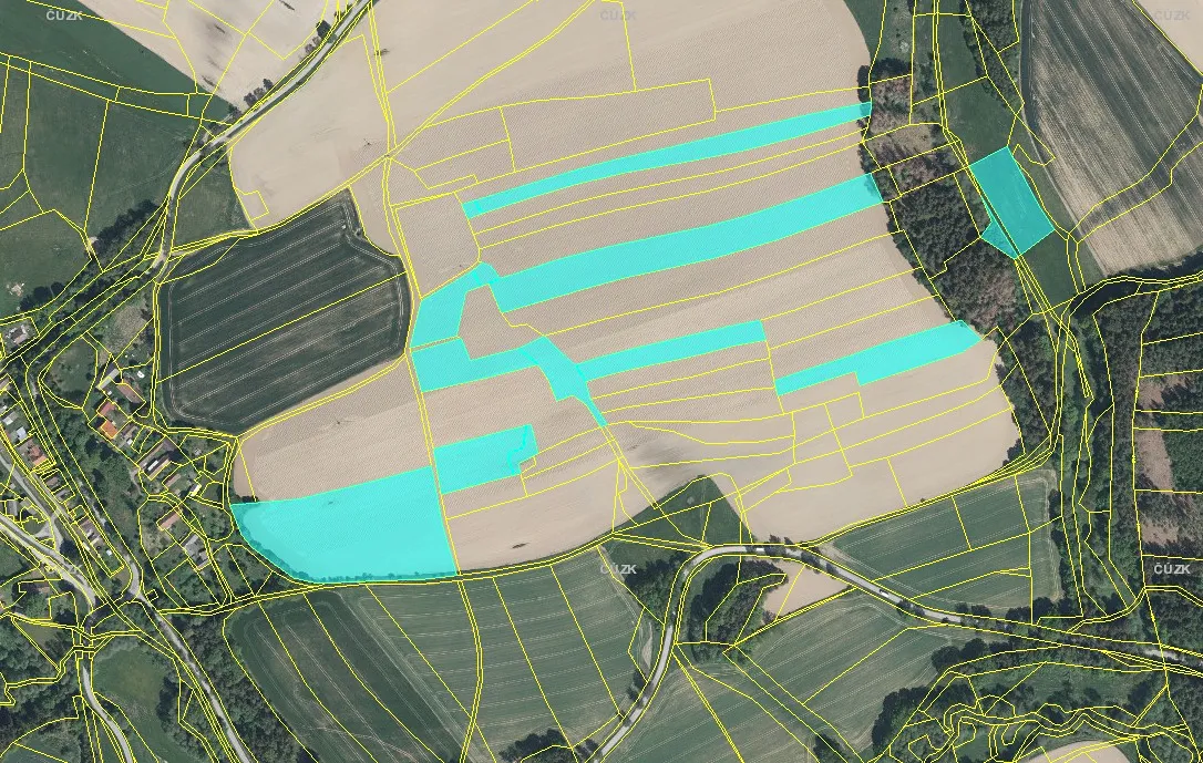 Prodej pole 52336 m²