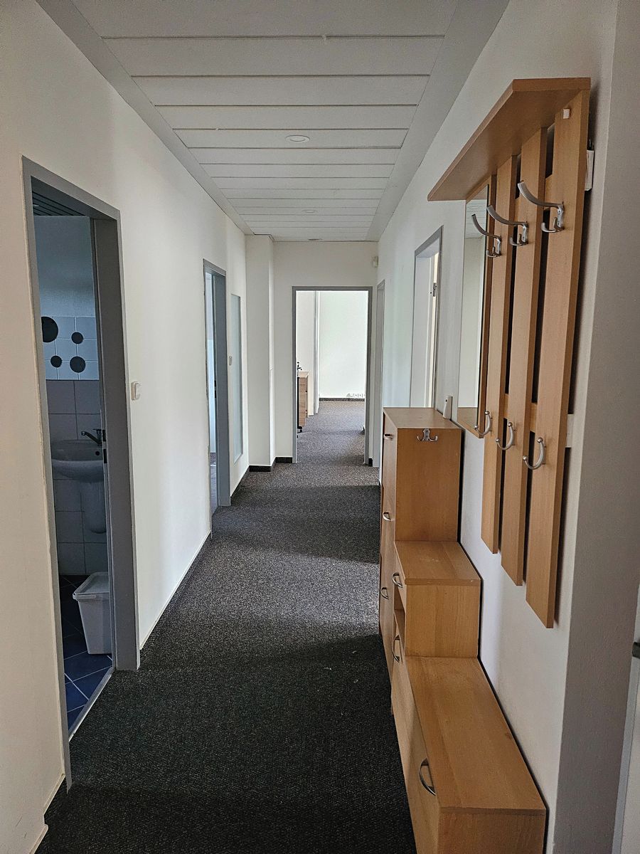 Pronájem bytu 5+kk 122 m² – fotografie 2