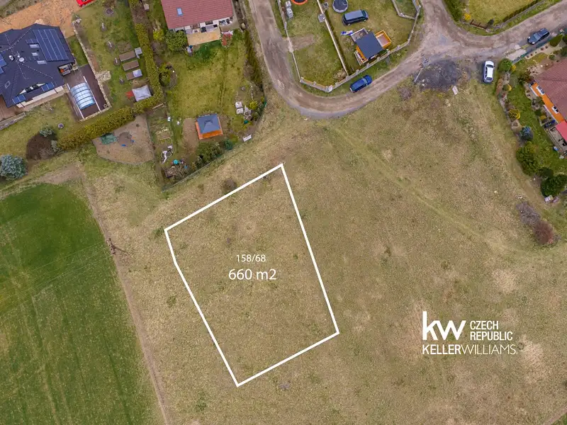 Prodej stavebního pozemku 660 m², Malá Hraštice – náhled fotky 2