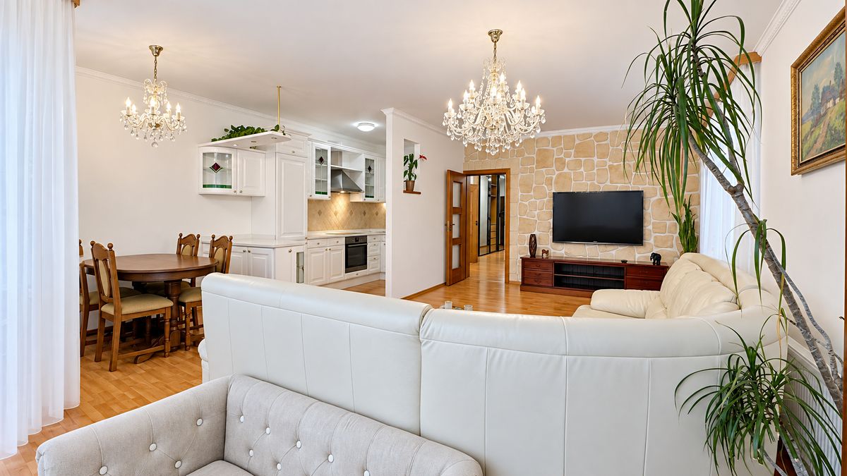 Pronájem bytu 4+kk 120 m²