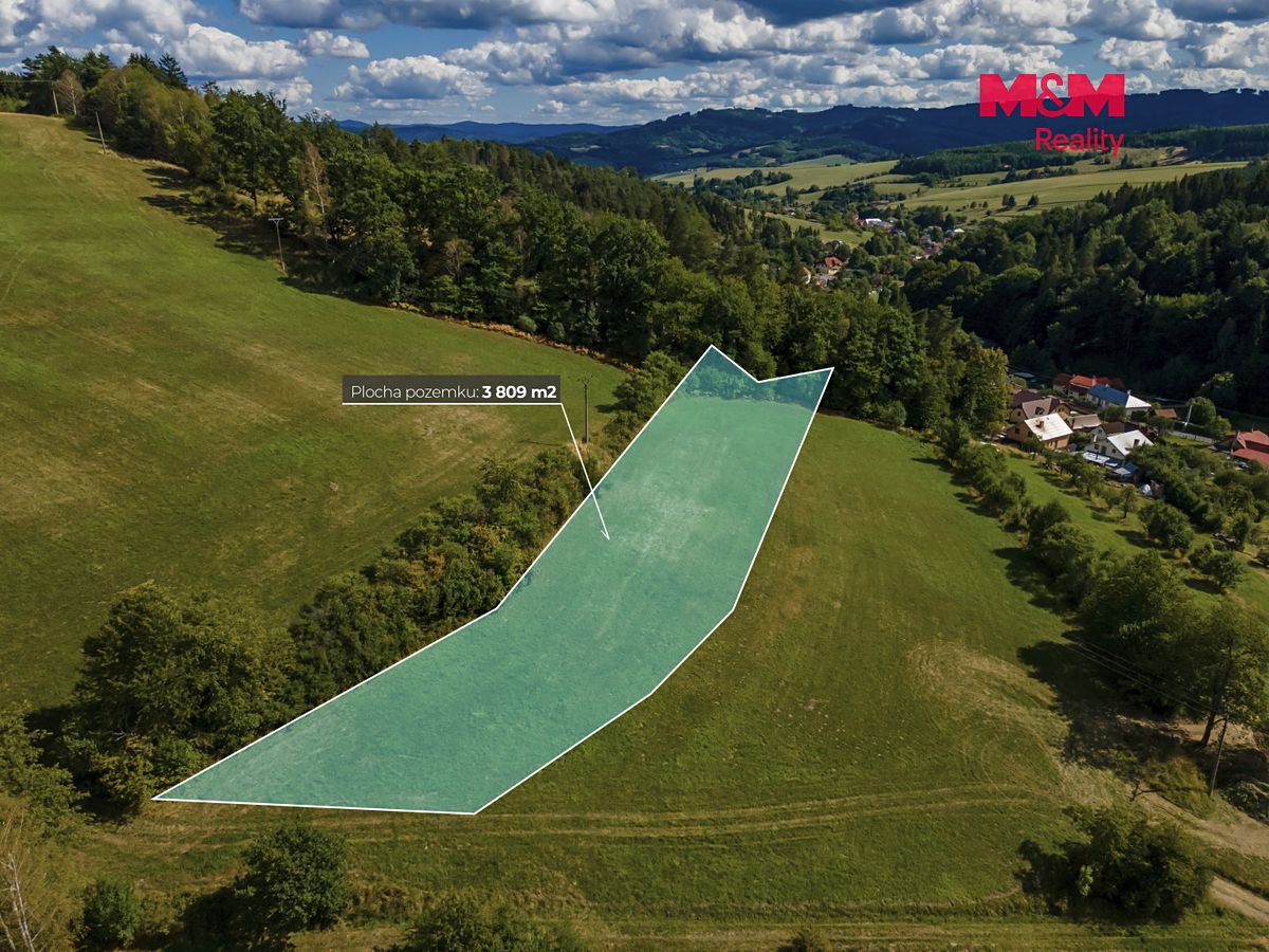 Prodej stavebního pozemku 3809 m² – fotografie 3