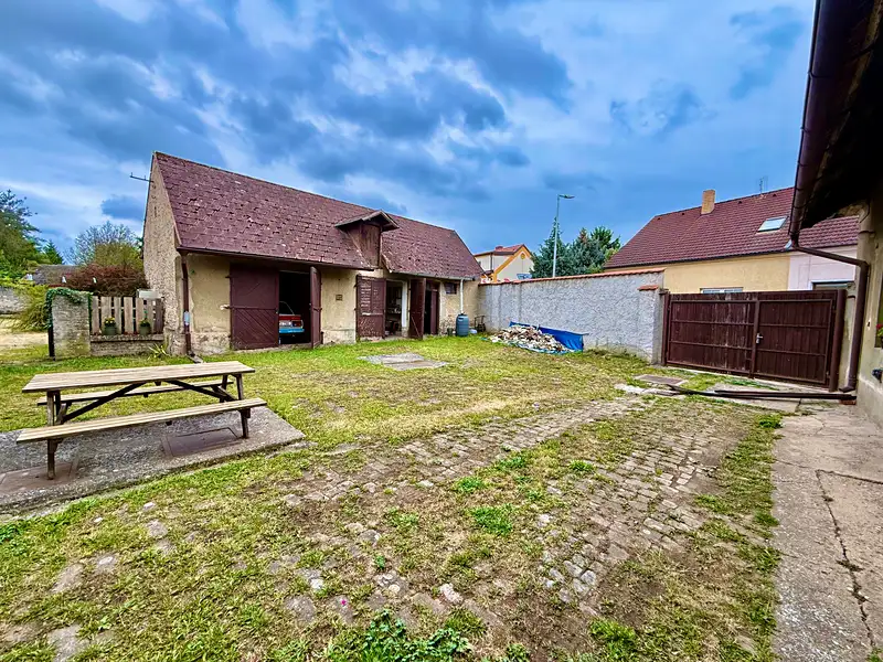 Prodej rodinného domu 156 m², pozemek 498 m², Rudná – náhled fotky 2