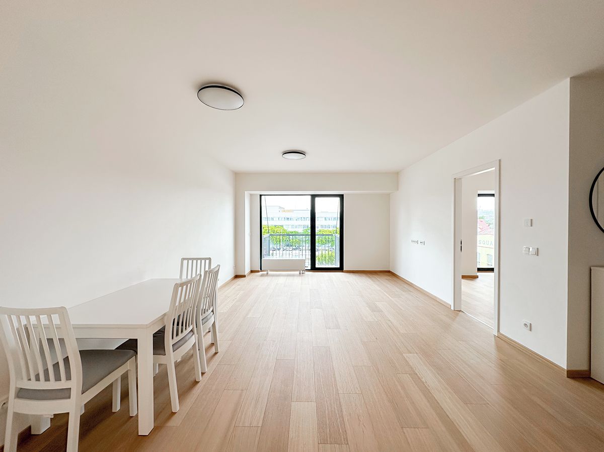 Pronájem bytu 2+kk 58 m² – fotografie 5