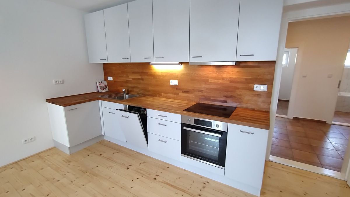 Pronájem bytu 2+kk 55 m² – fotografie 5